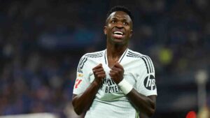 維尼修斯·儒尼奧爾:從「新內馬爾」到世界級巨星的華麗蛻變